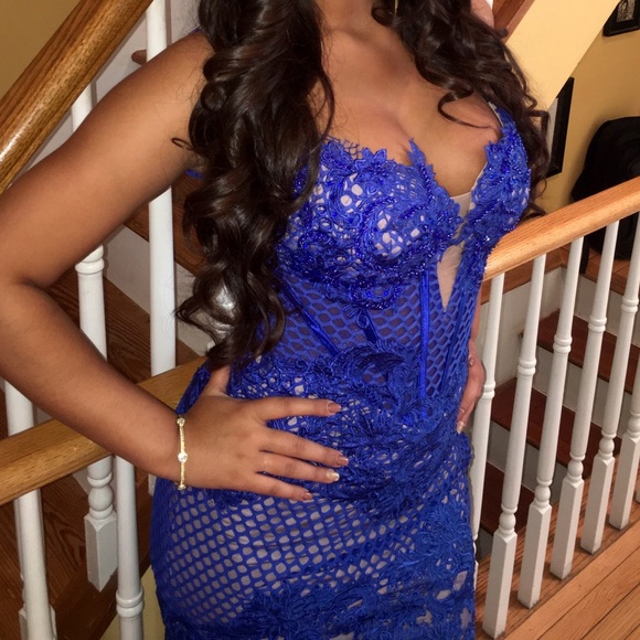 Prom dress - Picture 3 of 3